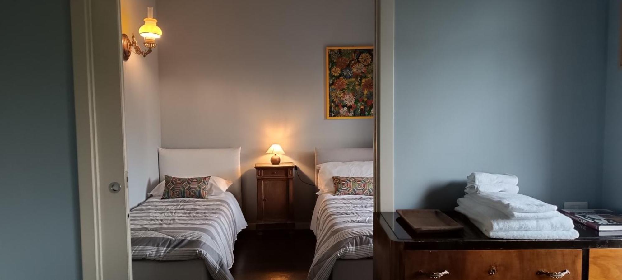게라 라리오 Cascina Borgofrancone 아파트 호텔 외부 사진